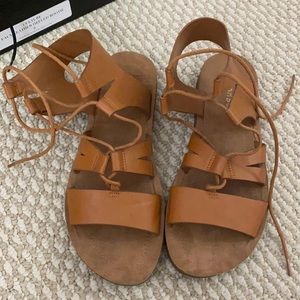 Cognac sandals